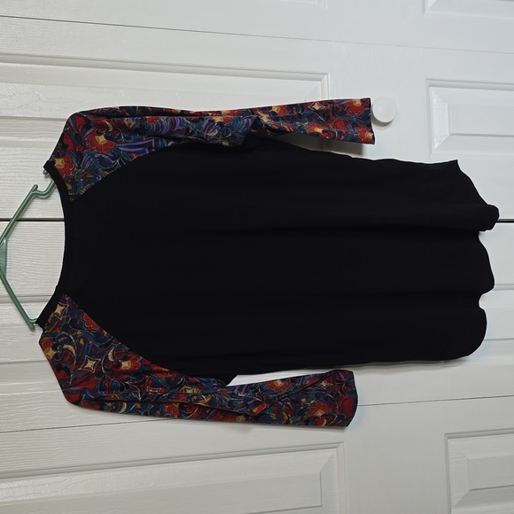 Lularoe Randy - Picture 4 of 4